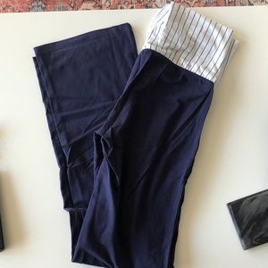 PINK! Yankee yoga pants